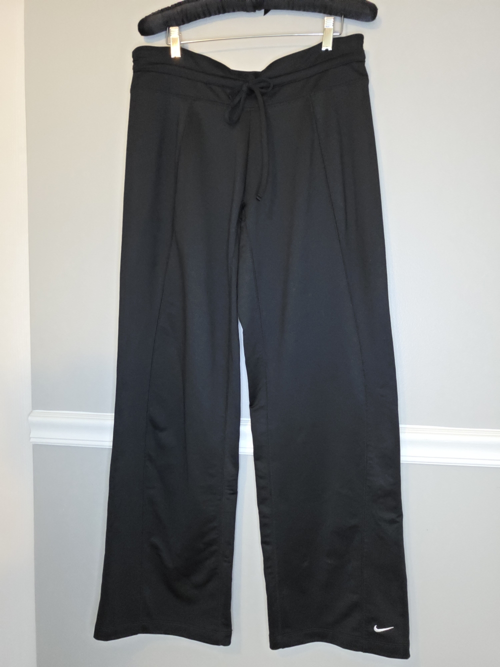 Women's Black Wide-Leg Drawstring Pants